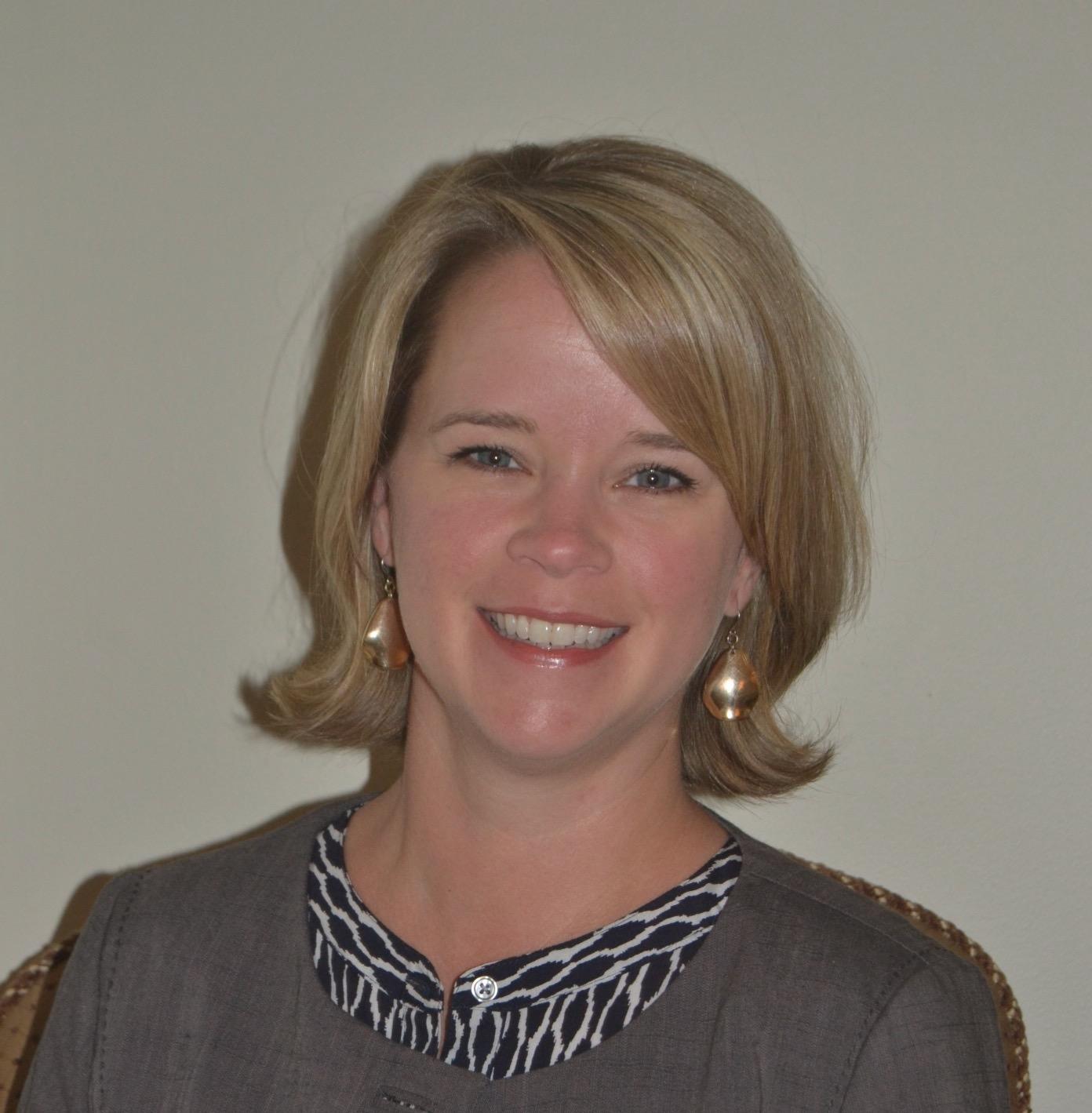 Stephanie Morris Headshot